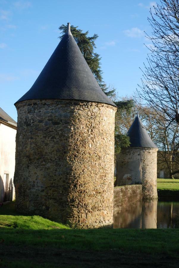 Logis De La Helberdiere Cosse-en-Champagne ภายนอก รูปภาพ