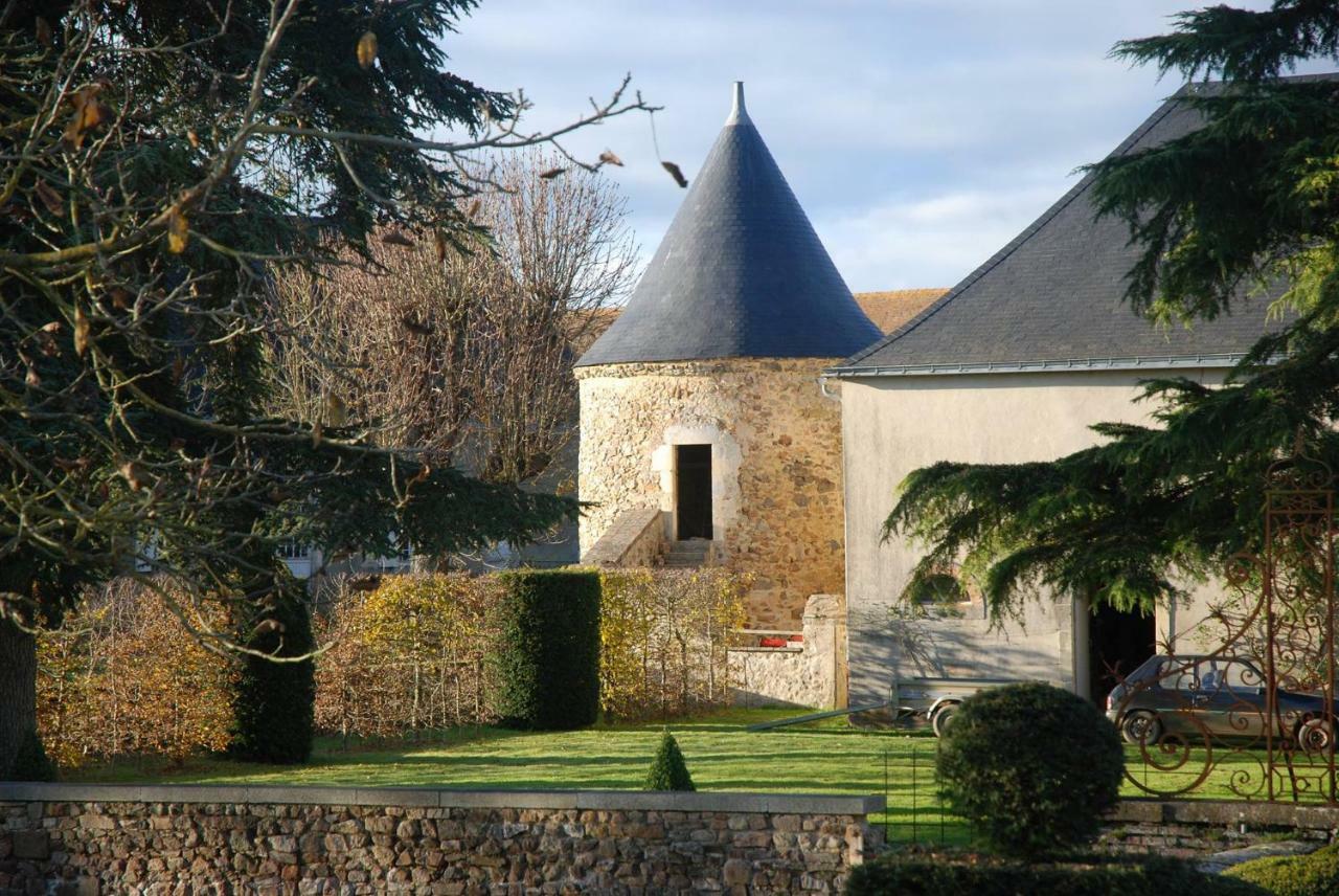 Logis De La Helberdiere Cosse-en-Champagne ภายนอก รูปภาพ
